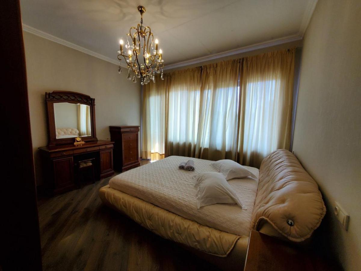 Guesthouse Anna Tbilisi Exterior photo